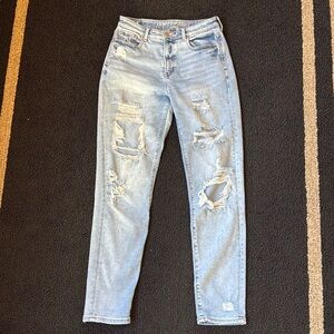 American Eagle Mom Jeans